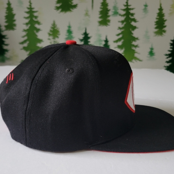 Noragami Eye Logo Snapback. - Picture 4 of 8
